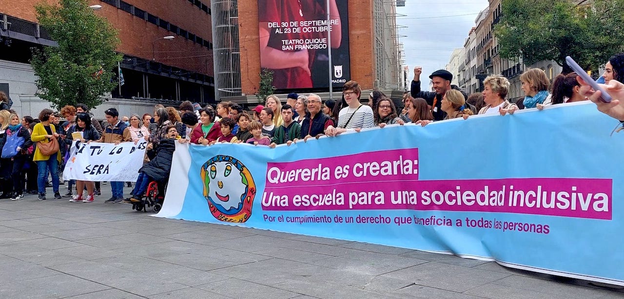 Concentración por una escuela para una sociedad inclusiva, Madrid, 2022