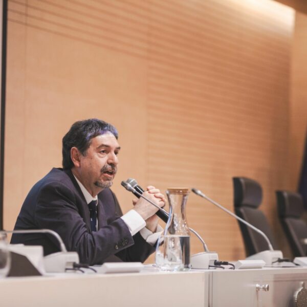 Fotografía. El Secretario de Estado de Educación, Abelardo de la Rosa, clausura el Workshop.